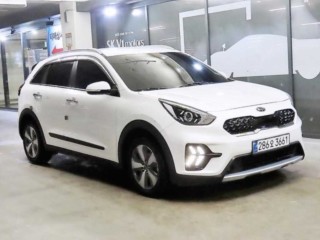 더 뉴 니로 1.6 HEV 럭셔리 기아 2021/04 - 인천 중고차 매매