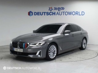 5시리즈 (G30) 520i 럭셔리 BMW 2022/01 - 인천 중고차 매매