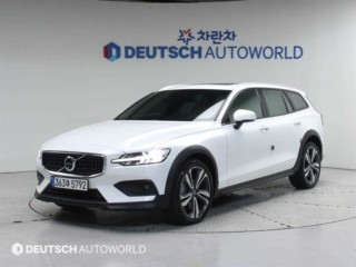 V60 크로스 컨트리 2세대 2.0 B5 프로 AWD 볼보 2020/10 - 인천 중고차 매매