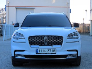 에비에이터 2세대 3.0 리저브 AWD 링컨 2021/02 - 인천 중고차 매매