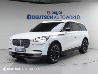 에비에이터 2세대 3.0 리저브 AWD 링컨 2023/12 - 인천 중고차 매매